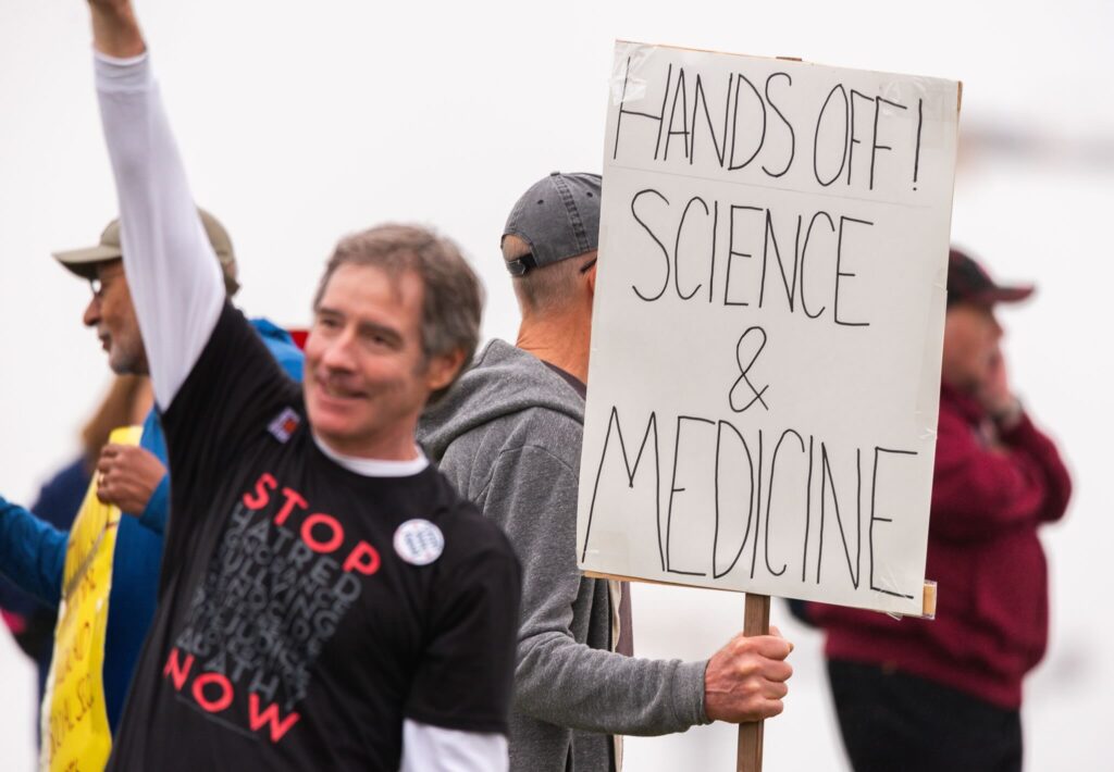 Protesting Trump's cuts to science